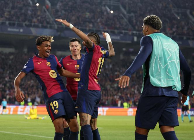 The players of FC Barcelona during the quarter -final first leg of the Champions League against Borussia Dortmund, on April 9, 2025, at the Olympic stadium Lluis Companys, in Montjuic (Spain).