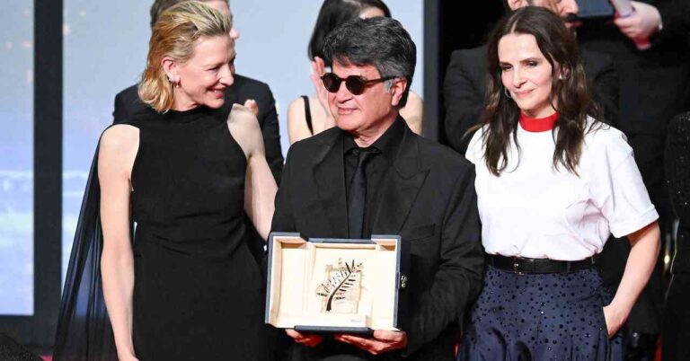 "The most important thing is the freedom of our country": the strong speech of Jafar Panahi after his golden palm 
