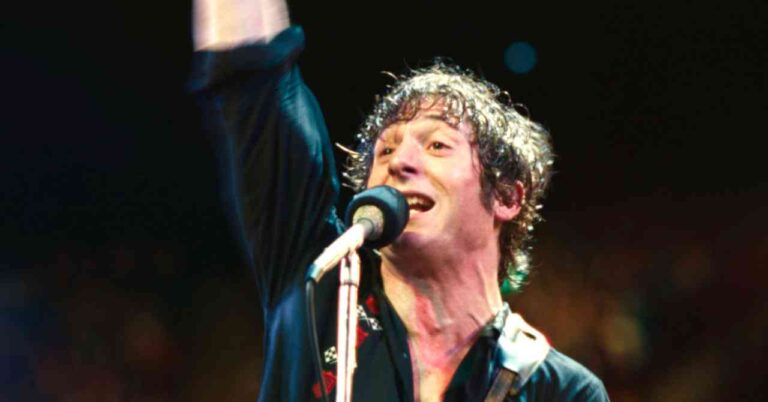Jeremy Allen White becomes Springsteen: trailer
