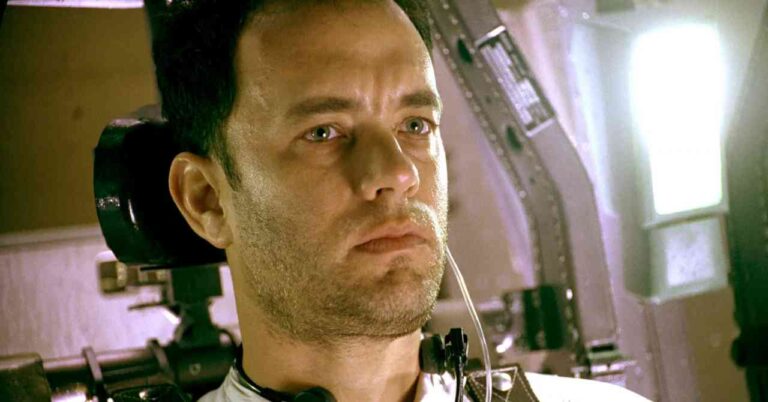 Tom Hanks pays tribute to Jim Lovell, the real hero of Apollo 13
